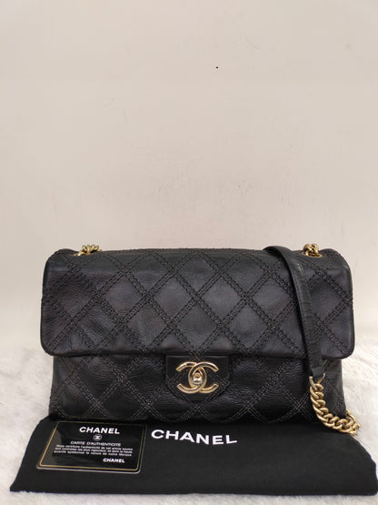 Chanel Jumbo Triple Stitched Calfskin Black GHW #19