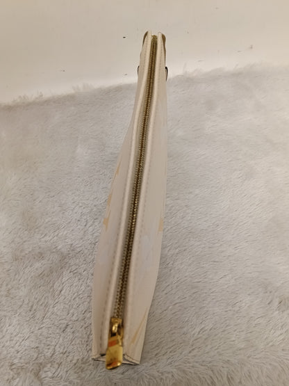 LV Pochette Toiletry 26 Monogram Giant Empreinte Pool Creme (CHIP)