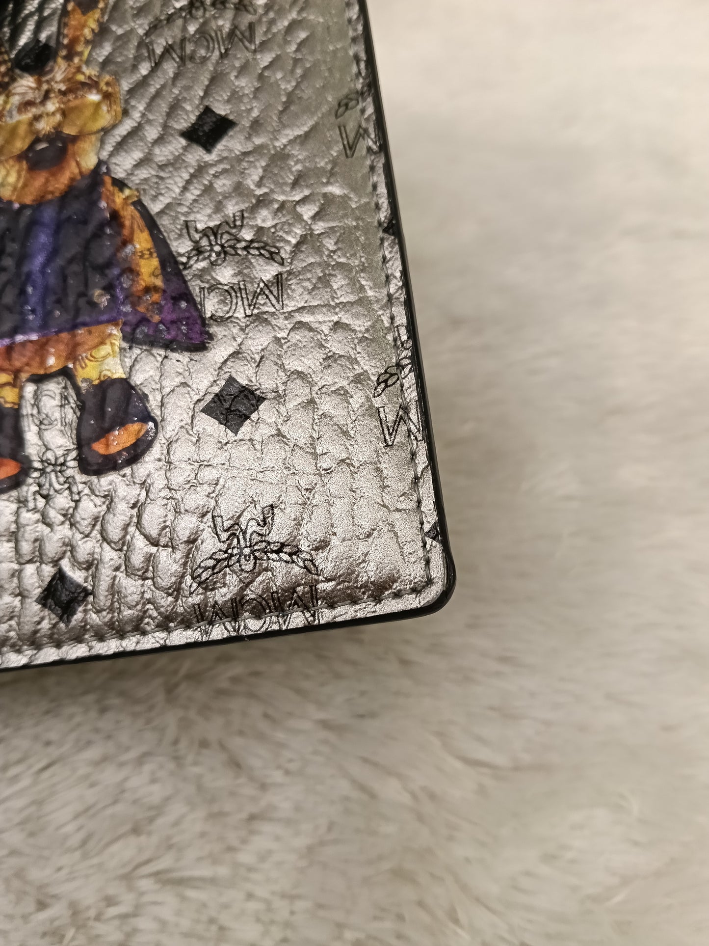 MCM Pasport Holder Rabbit Visetos Silver Blue