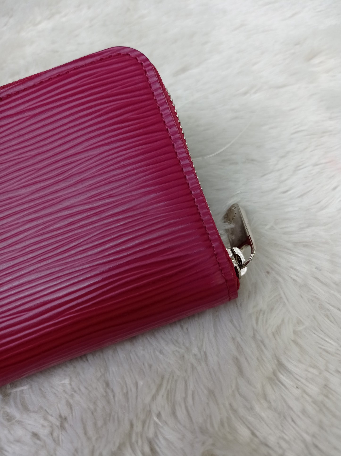LV Zippy Coin Purse Epi Fuchsia