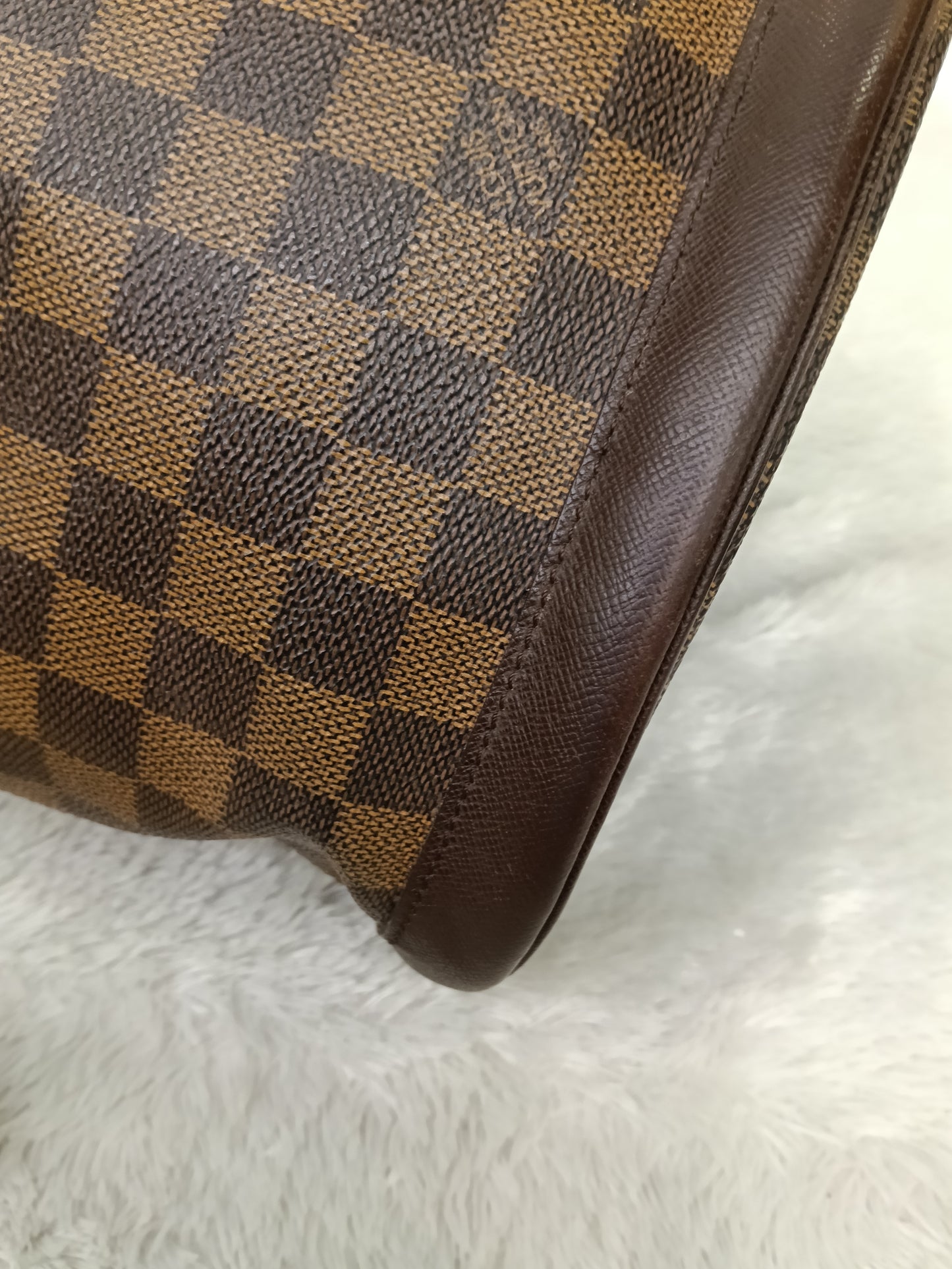LV Marais Bucket Damier