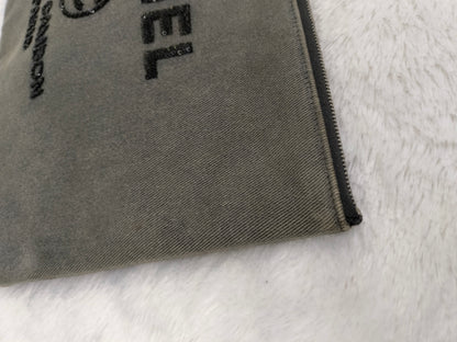 Chanel O'Case Deauville Sequin Grey SHW #23