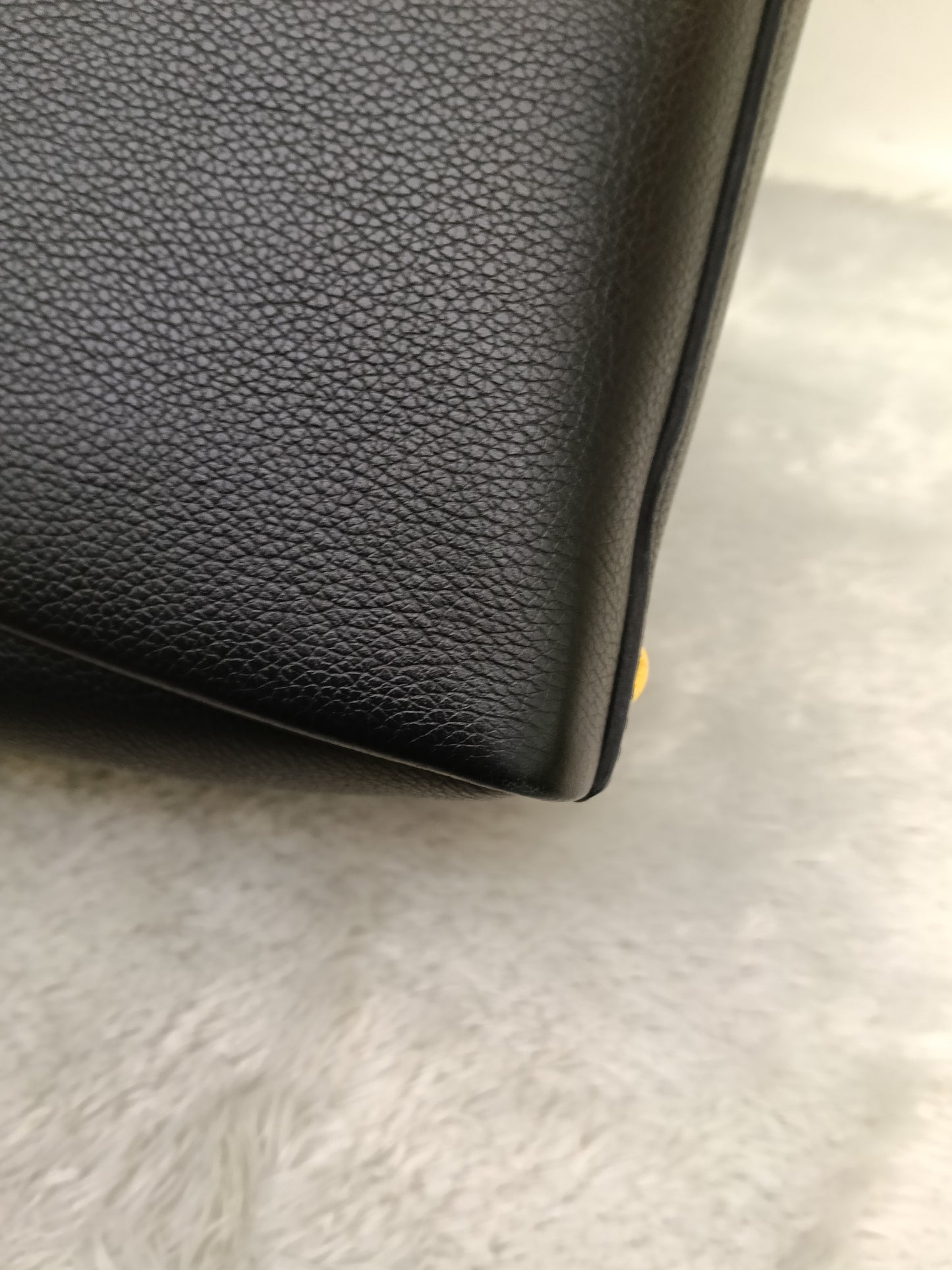 LV Lockmeto Tote Taurillon Noir 2017