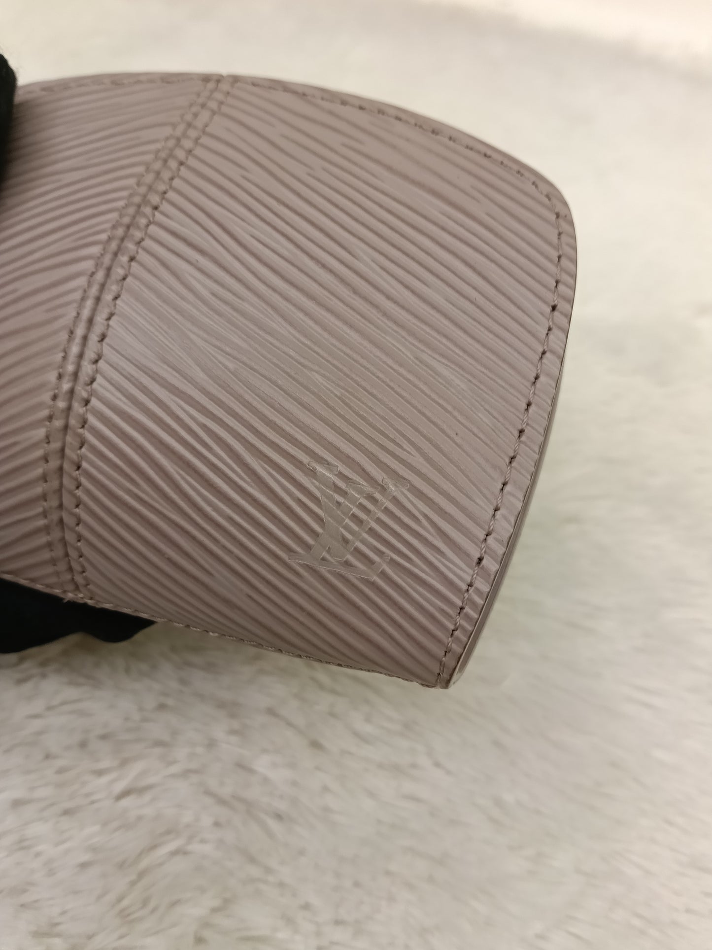 LV Demi Lune Coin Wallet Epi Lilac