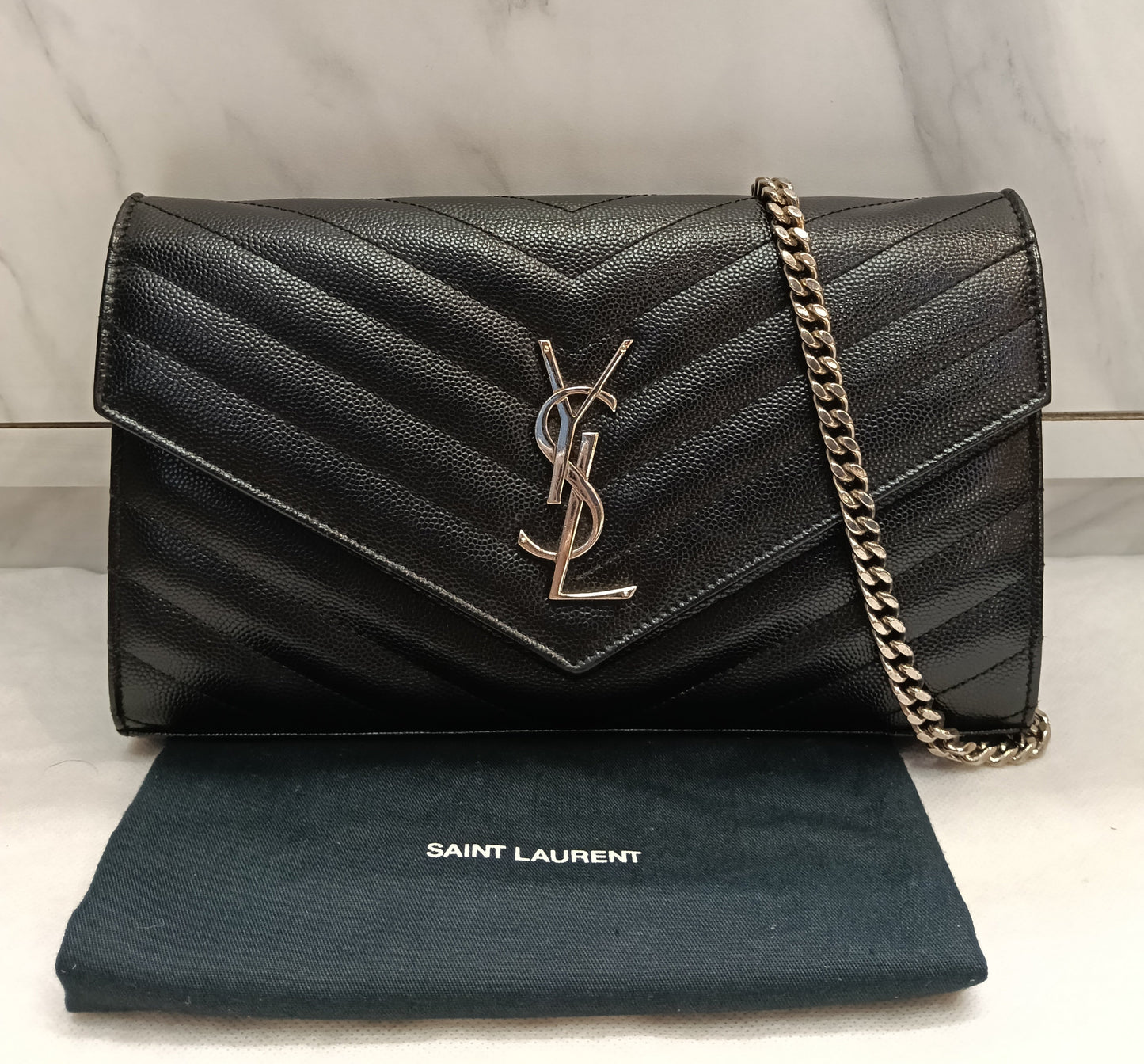 YsL WOC 22 Cassandre Chevron Grained Black SHW 2015
