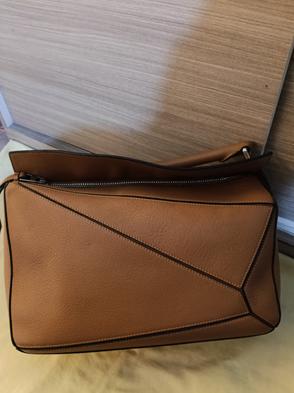 Loewe Puzzle Medium Tan SHW 2018