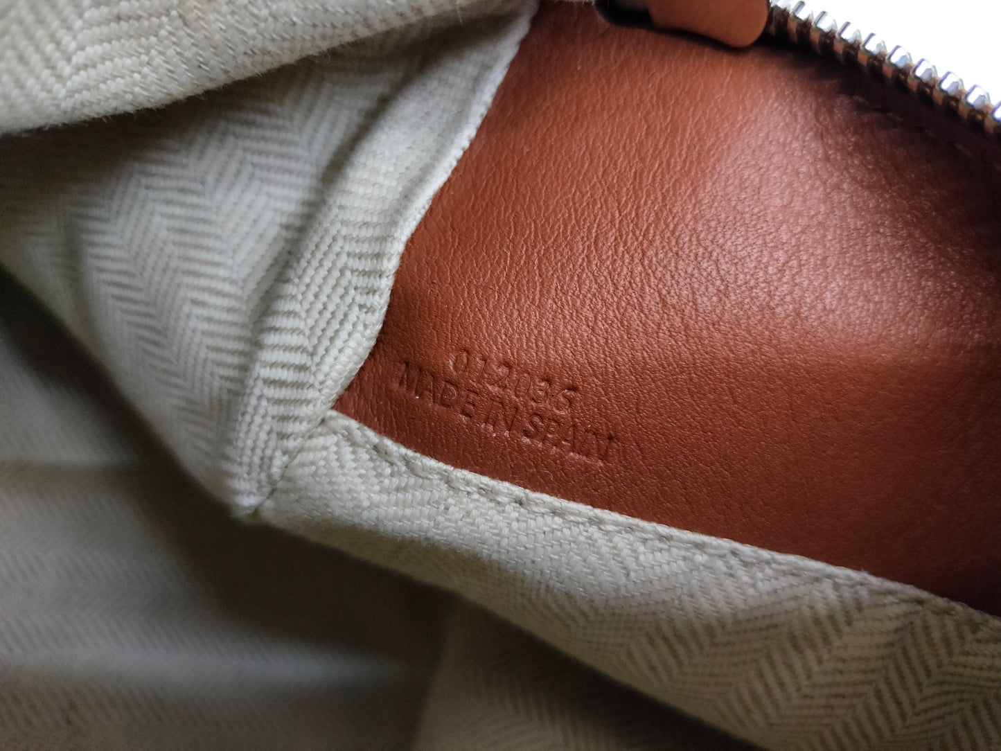 Loewe Puzzle Small Craft Calfskin Black Tan SHW 2020