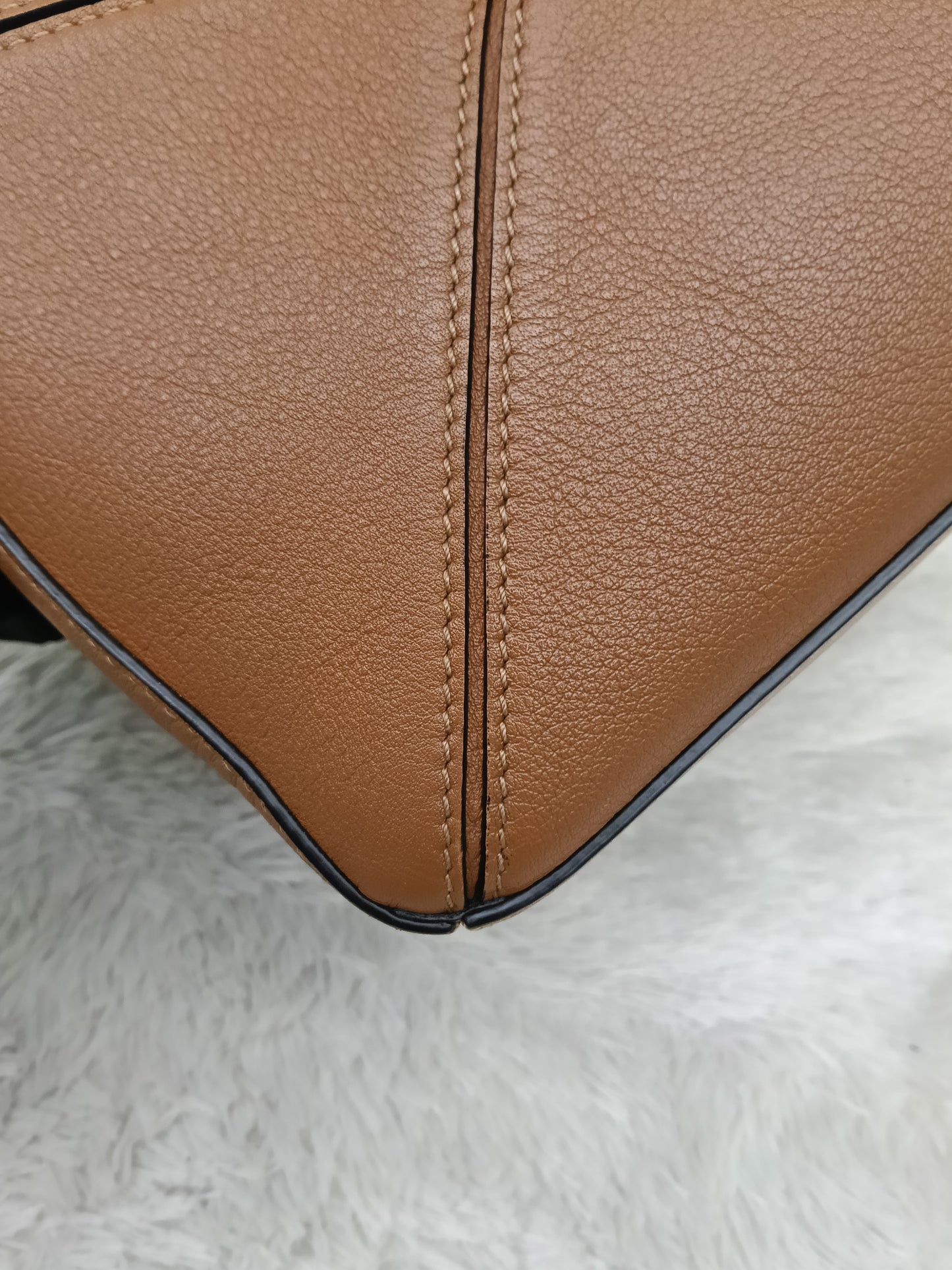 Loewe Puzzle Calfskin Small Tan SHW 2022