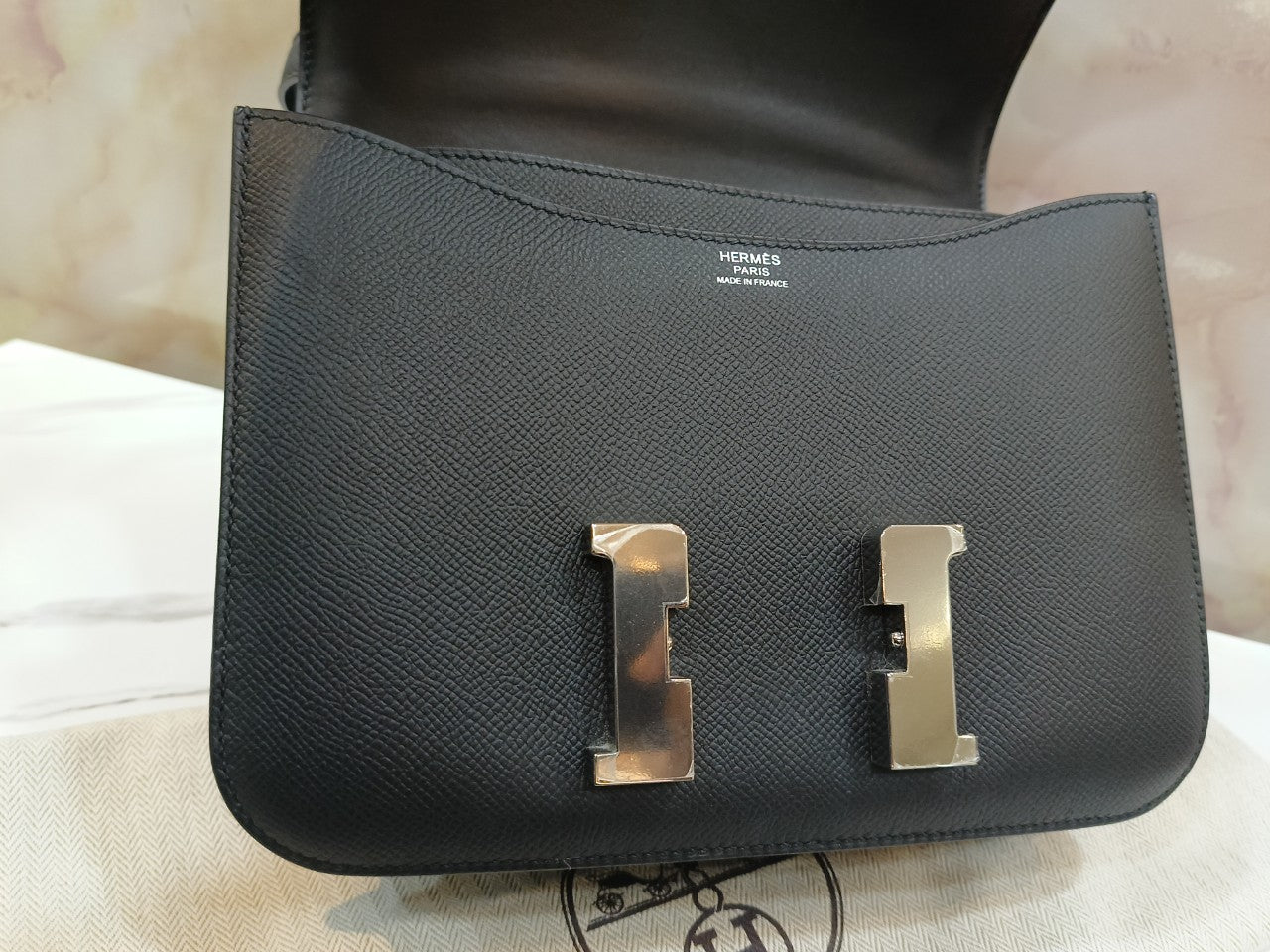 Hermes Constance 24 Epsom Noir PHW #D