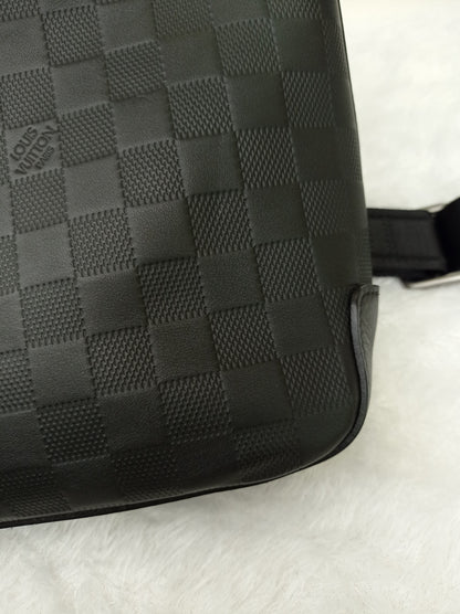 LV District MM Damier Infini Onyx 2014