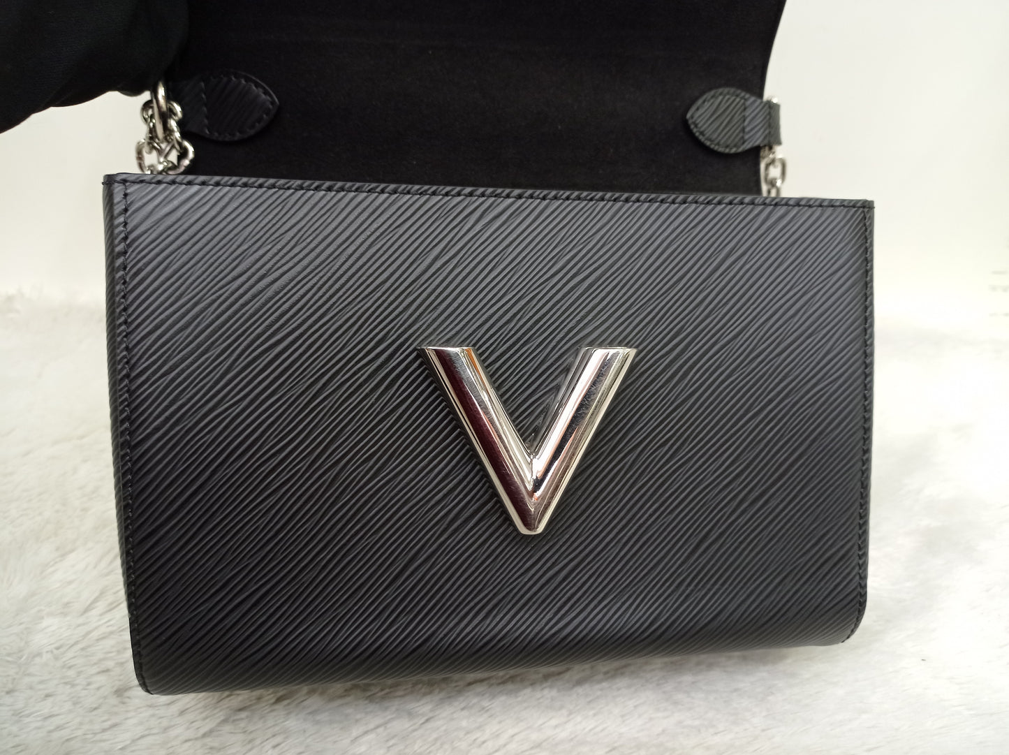 LV Twist MM Epi Black 2016