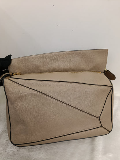 Loewe Puzzle Medium Grained Sand Mink GHW 2018