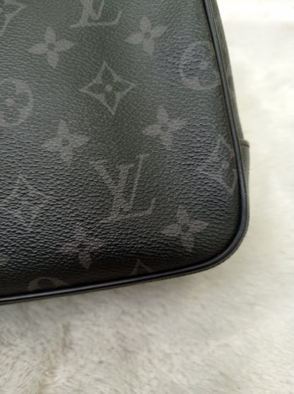 LV Toilet Pouch GM Monogram Eclipse 2017