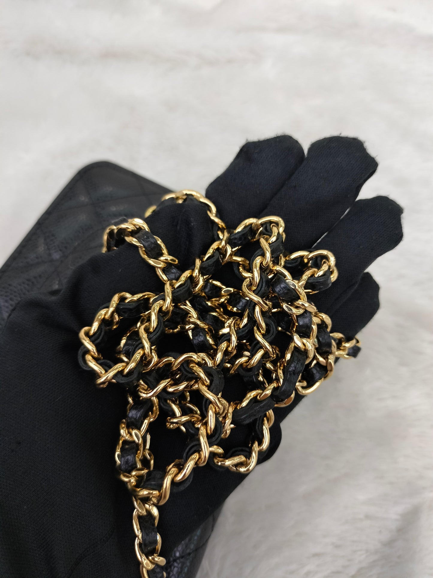 Chanel WOC Caviar Black GHW (CHIP)