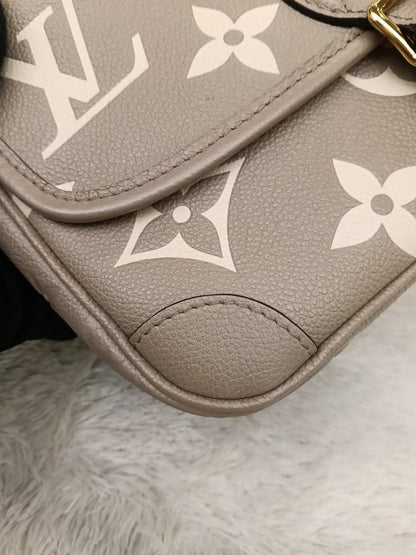 LV Diane PM ST NM Monogram Empreinte Tourterelle Creme 2025 (CHIP)