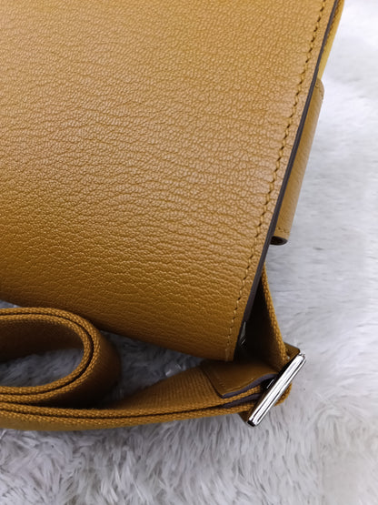 Hermes Geta Chevre Mysore Sangle Caramel PHW #B