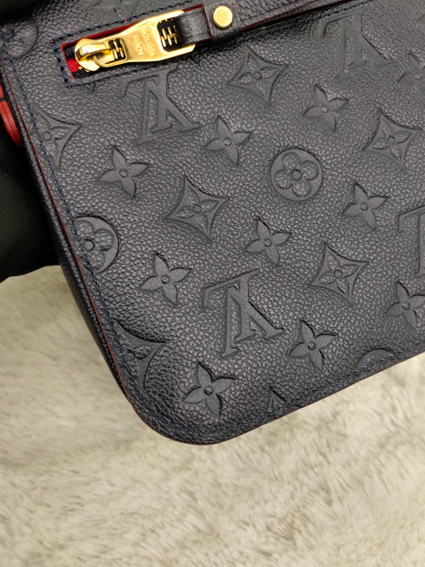 LV Metis Empreinte Marine Rouge Navy 2019