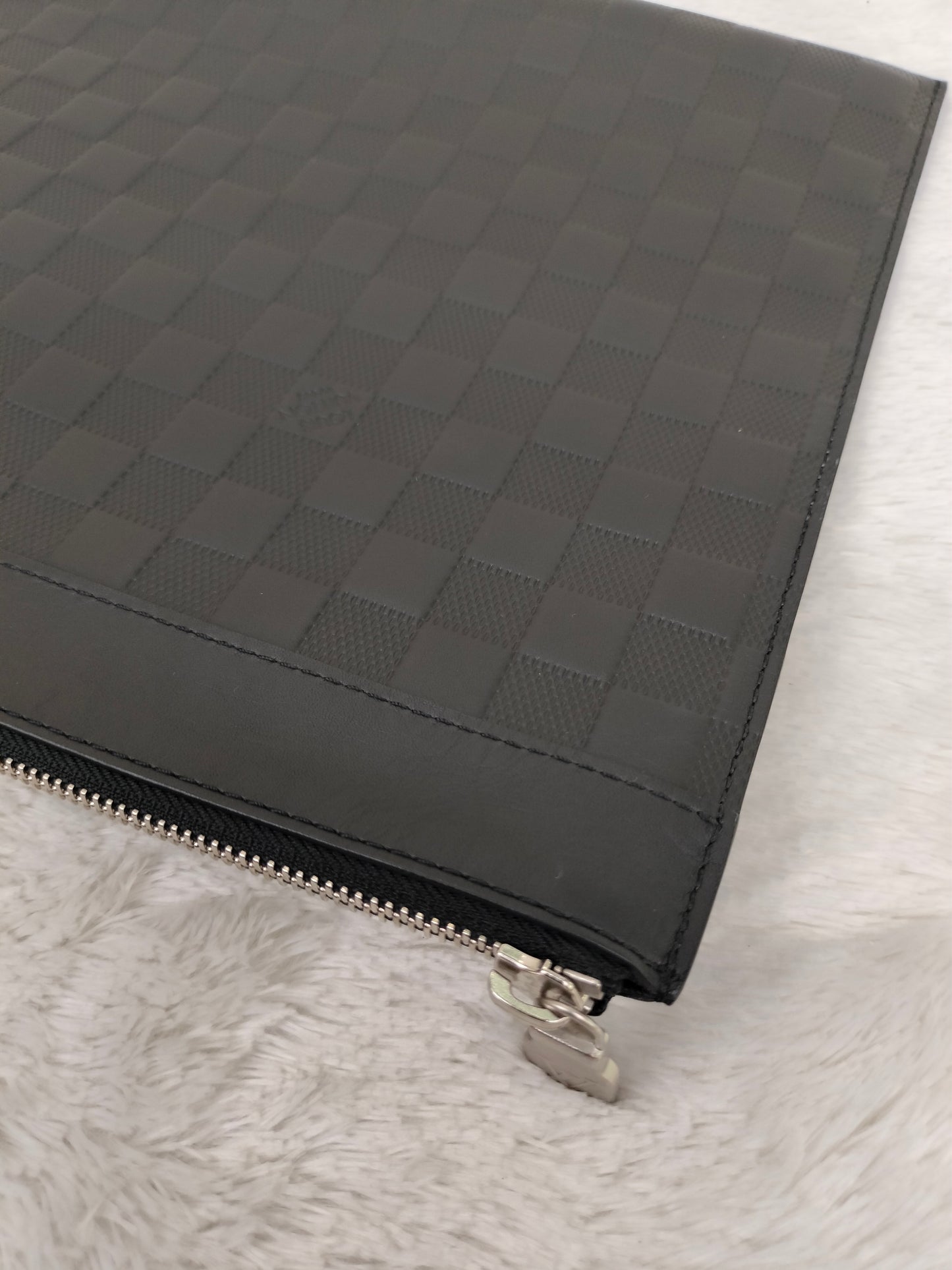 LV Discovery Pochette Damier Infini Black 2019