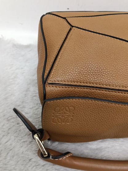 Loewe Puzzle Small Grained Caramel SHW 2020