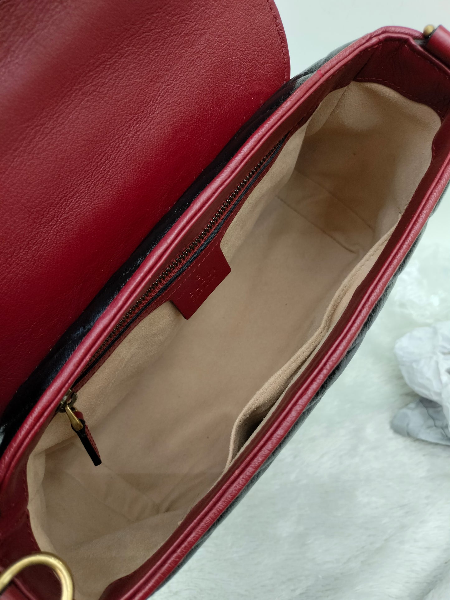 Gucci Marmont Top Handle Medium Black Red GHW