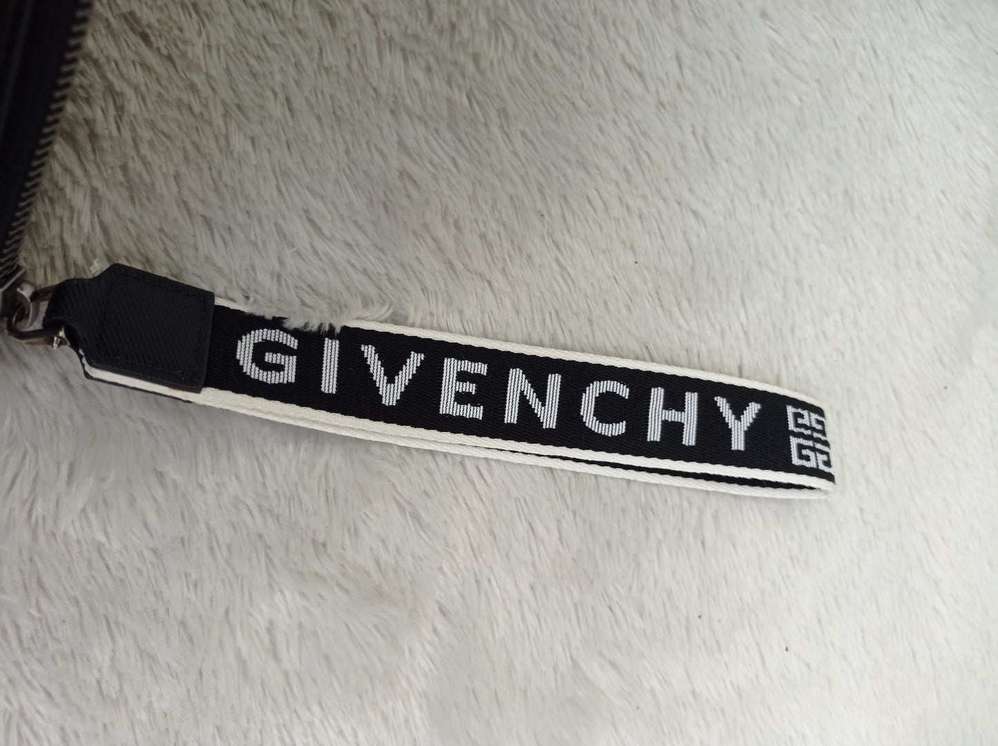 Givenchy 4G Large Pouch with Zip Wrist Strap Black SHW 2018
