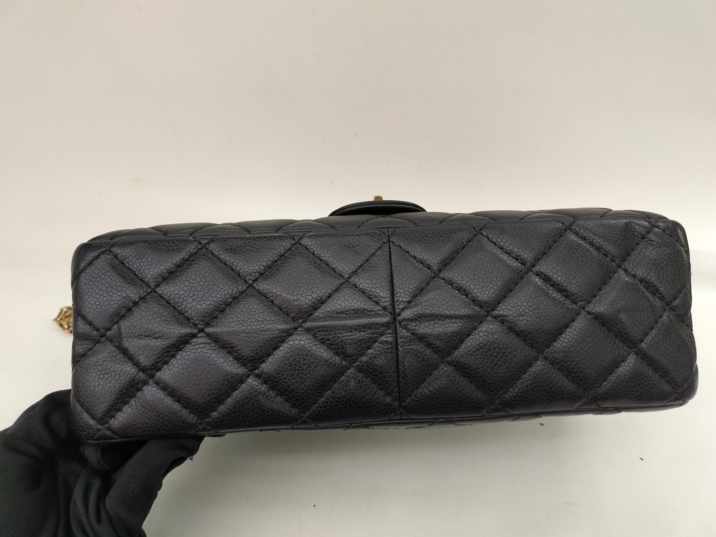 Chanel Reissue 226 Caviar Black GHW DF #19