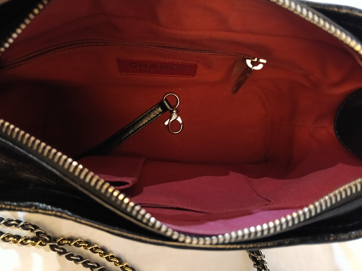 Chanel Gabrielle Small Calfskin Black (CHIP)