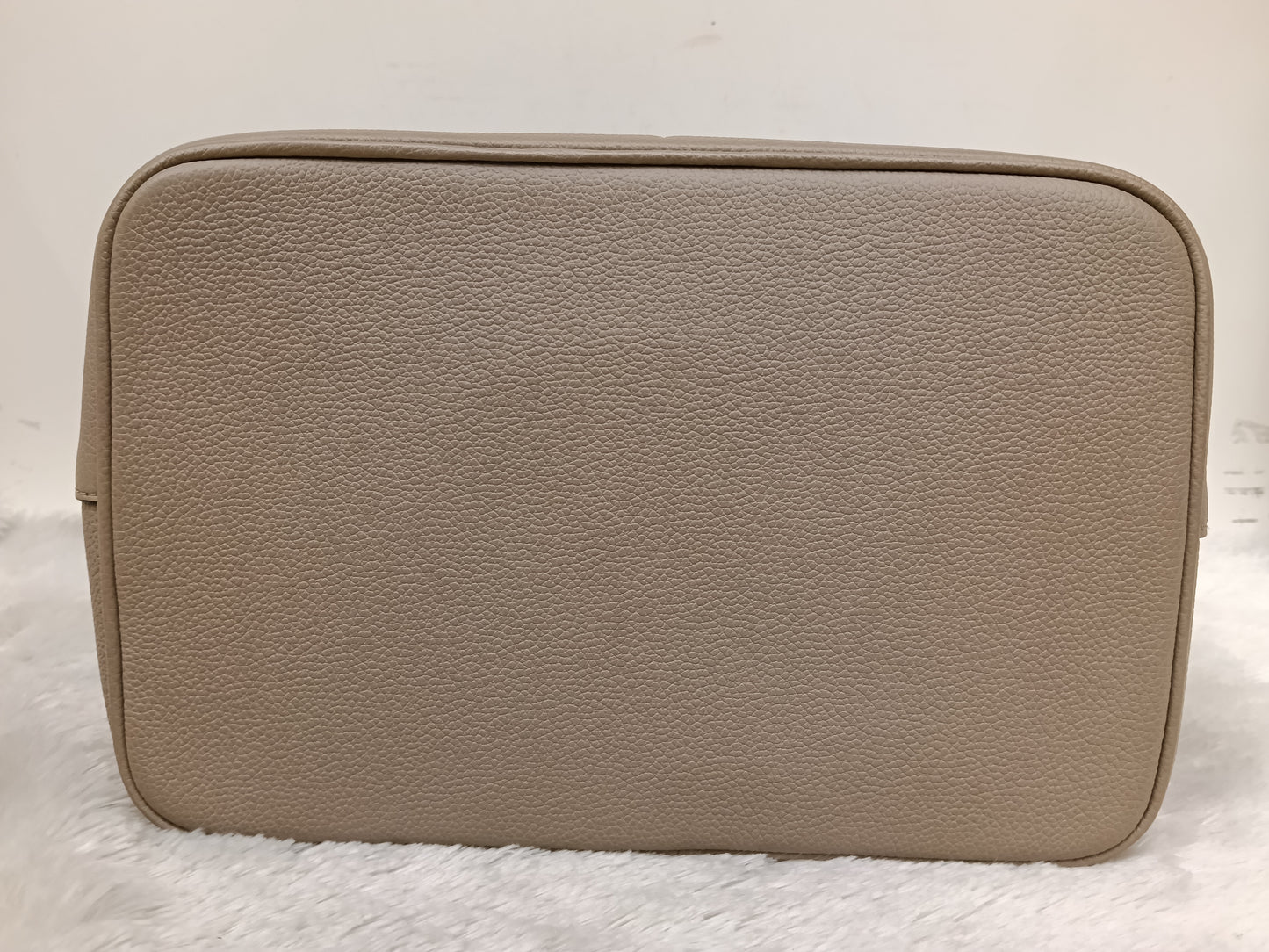 LV Neo Noe MM Monogram Empreinte Tourterelle Creme (CHIP)