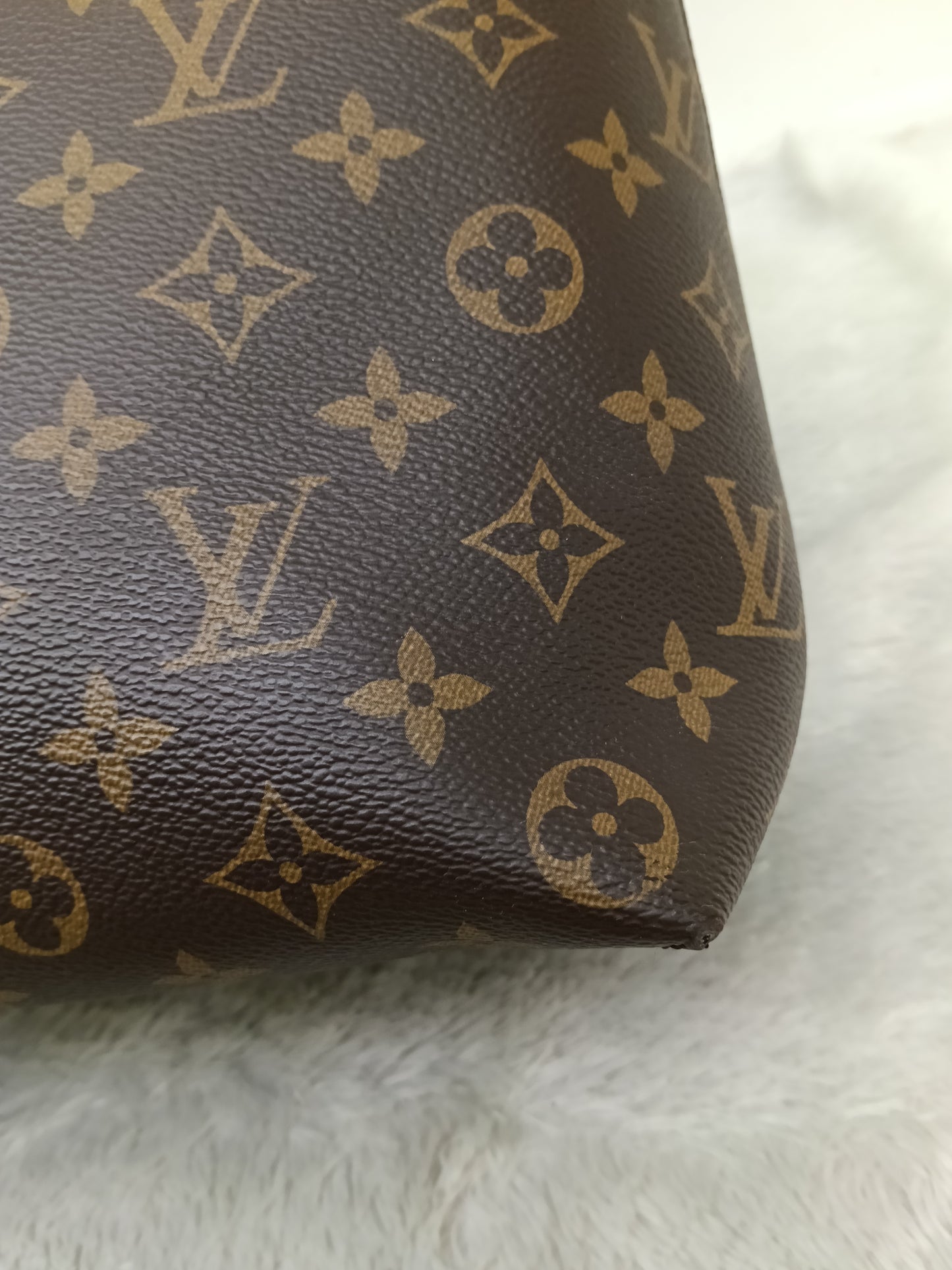LV Flower Hobo Monogram Bordeaux 2018