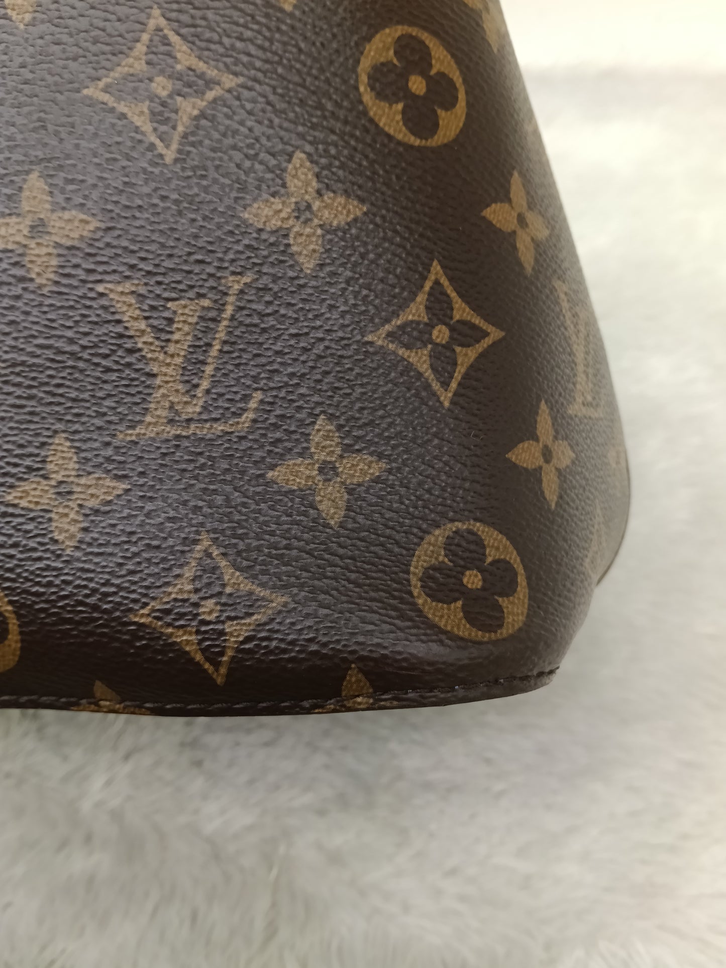 LV Neo Noe MM Monogram Blue Jean 2018