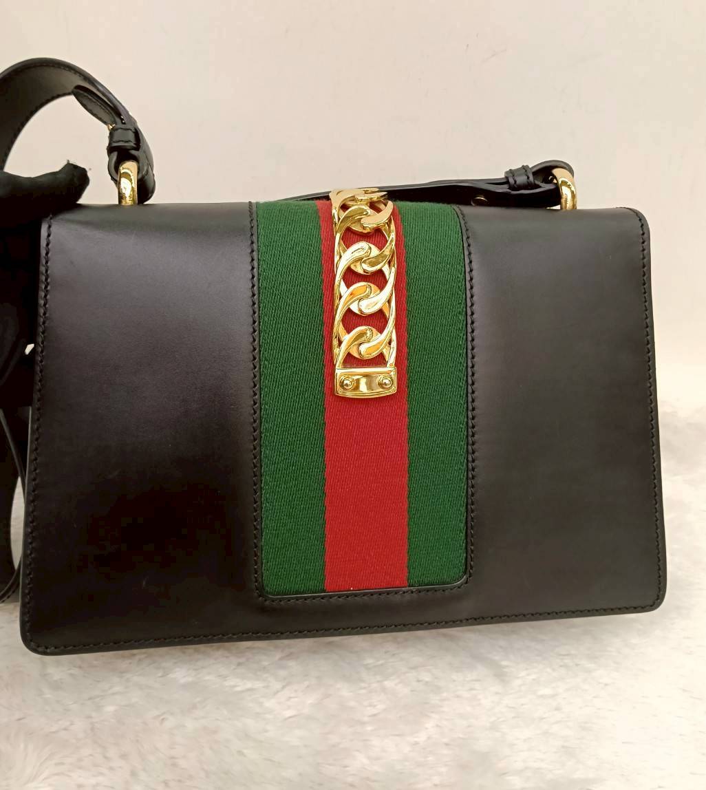 Gucci Sylvie Small Web Calfskin Black GHW