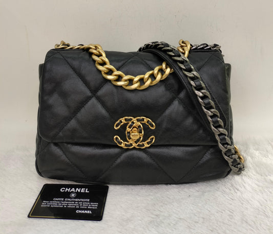 Chanel C19 Small Black GHW #30