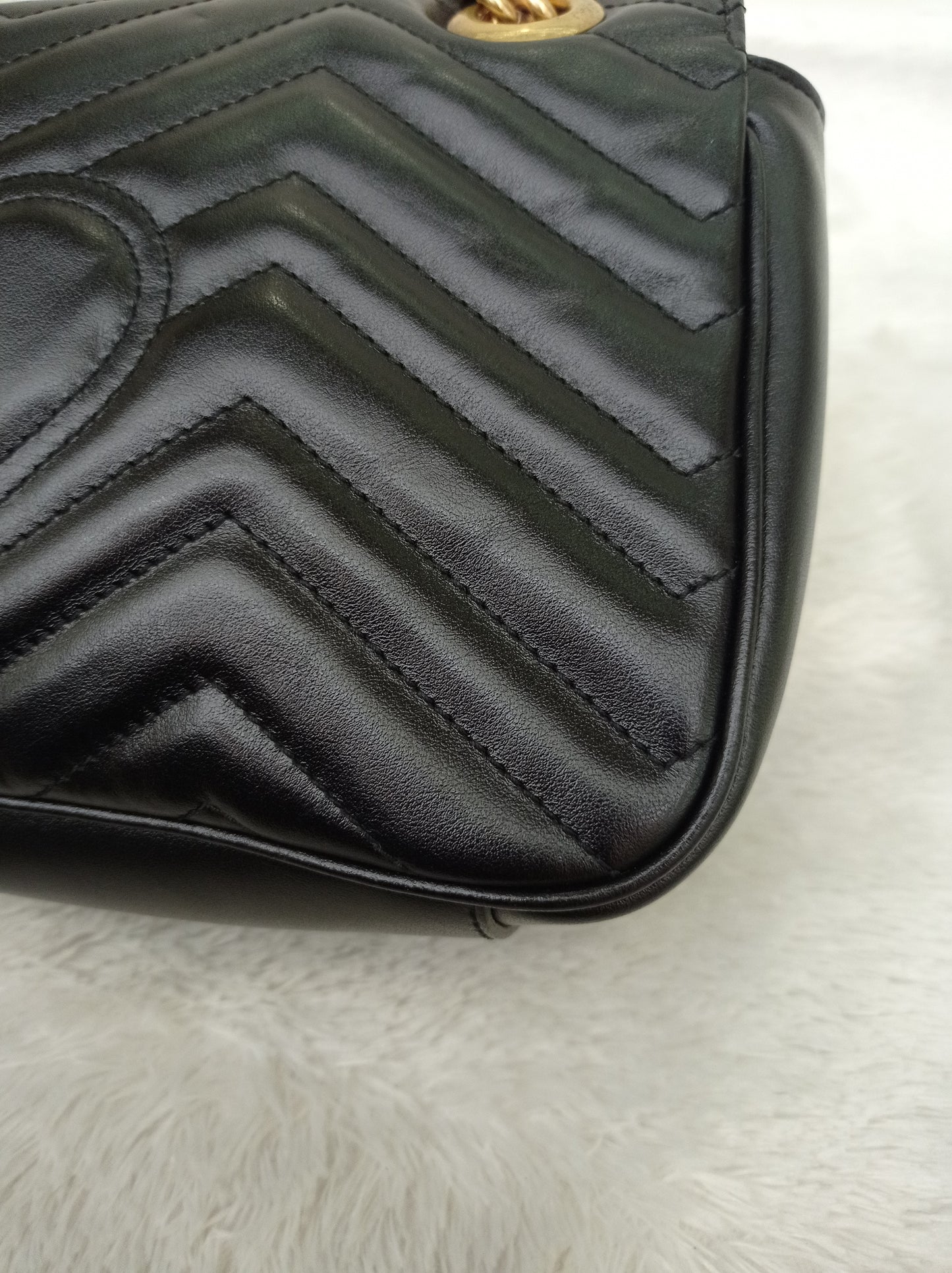 Gucci Marmont Small Black GHW