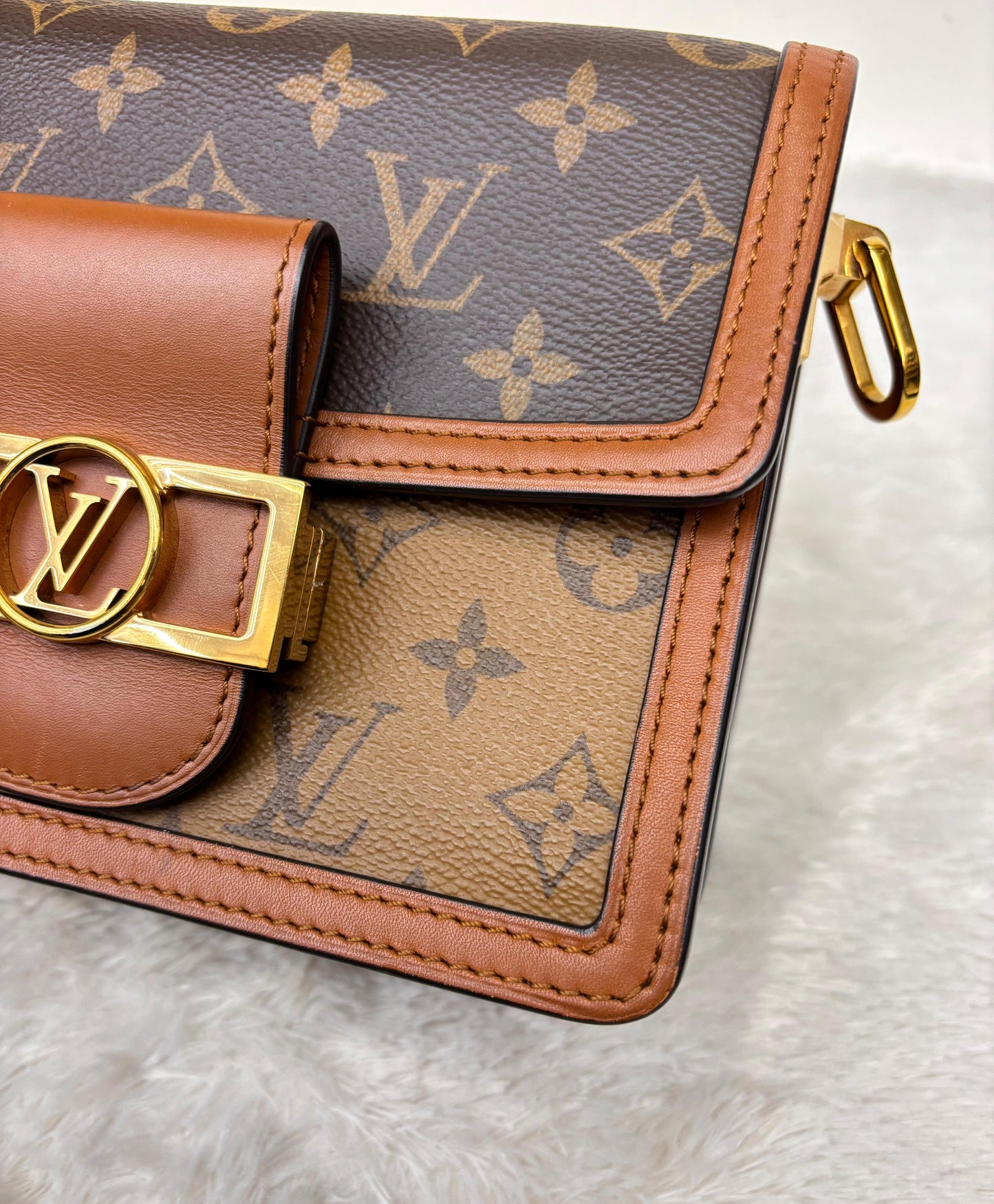 LV Dauphine Mini Monogram Reverse 2019