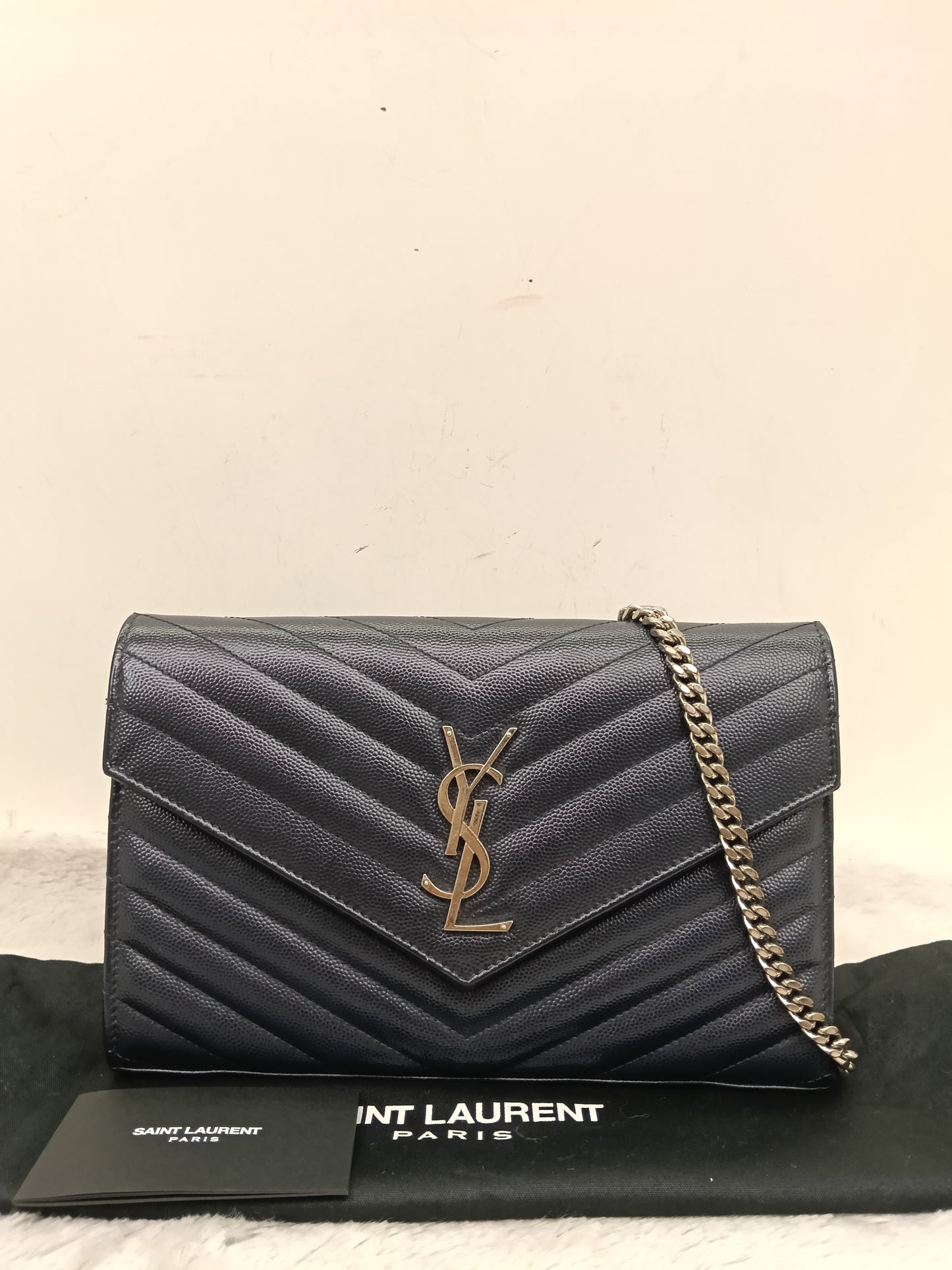 YsL WOC 22 Matelasse Monogramme Grained Navy SHW 2018