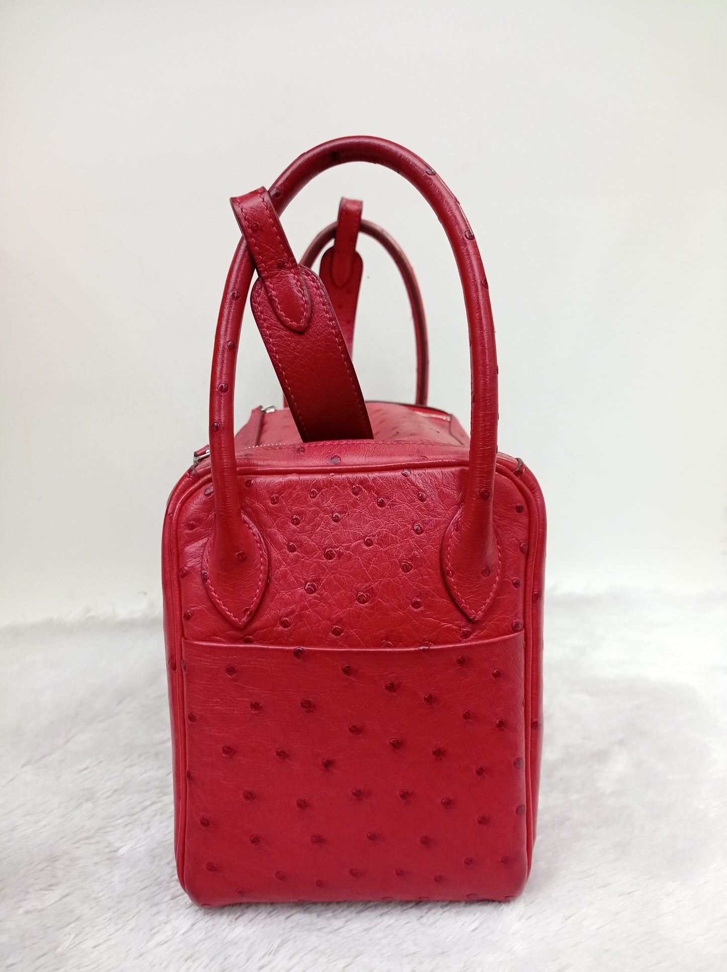Lindy 26 Ostrich Rouge De Coeur PHW #X