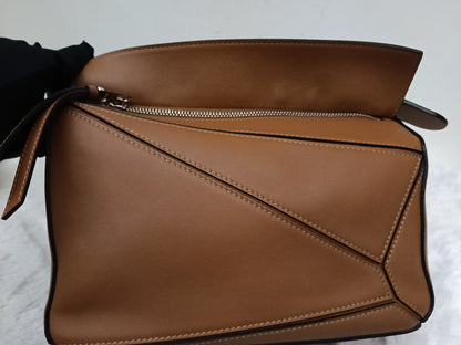 Loewe Puzzle Small Calfskin Tan SHW 2022