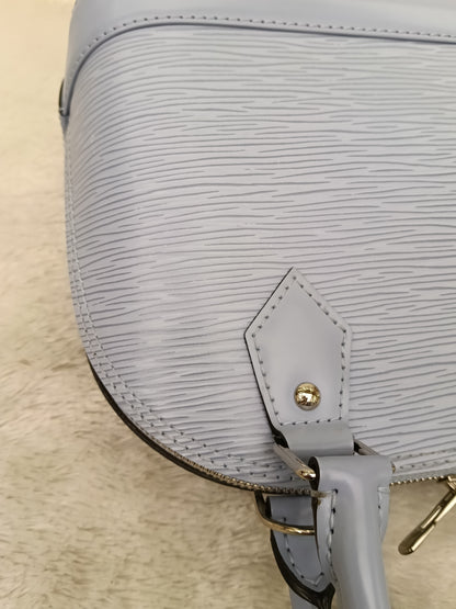 LV Alma BB Epi Bleu Nuage (CHIP)