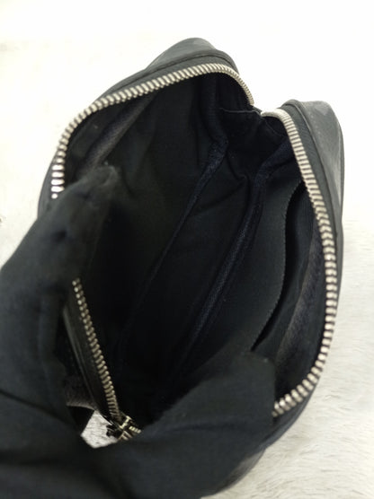 LV Outdoor Pouch Monogram Eclipse (CHIP)
