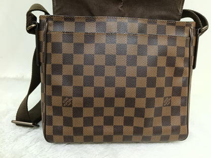 LV District PM Damier