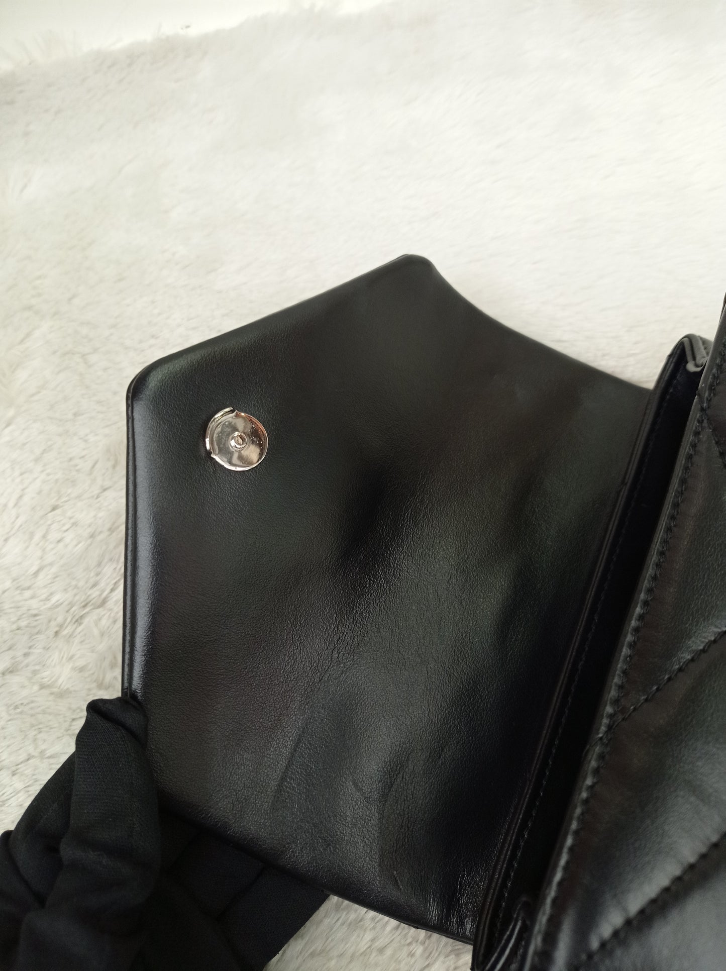 YsL Lou Lou Toy Lamb Black SHW 2018