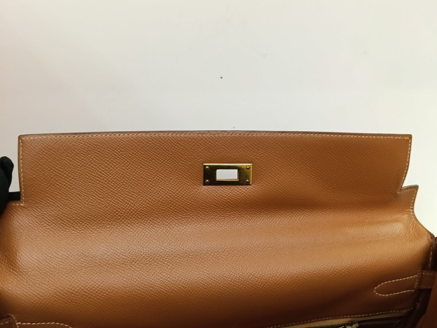 K35 Epsom Gold GHW #D square