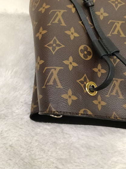 LV Neo Noe MM Monogram Noir 2018