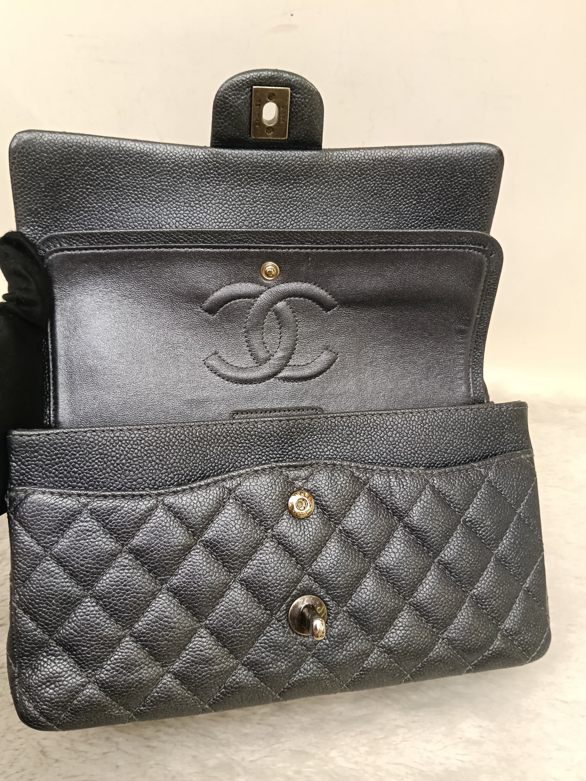 Chanel Medium Caviar Charcoal RHW DF #20