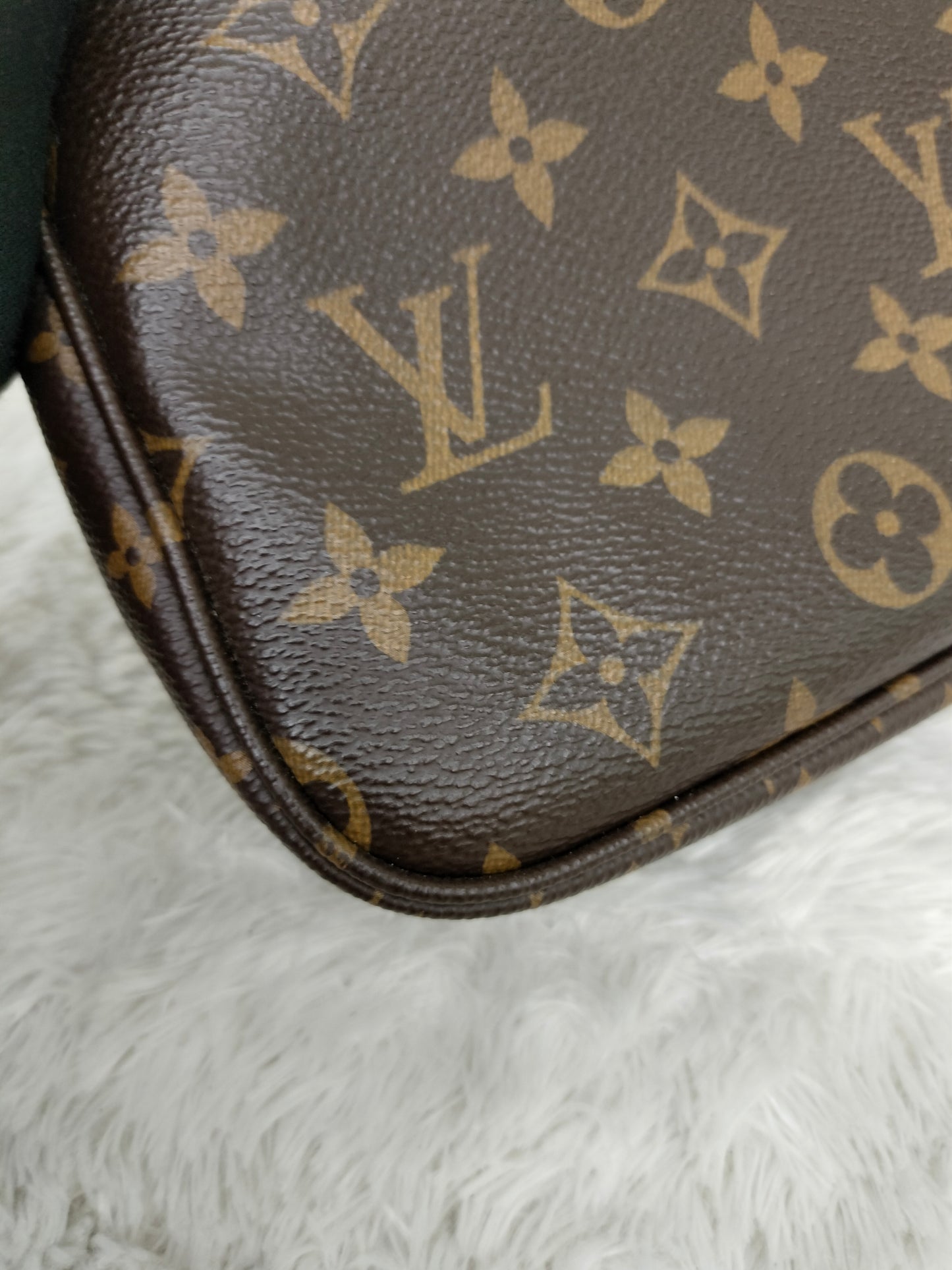 LV Multi Pochette Monogram Khaki 2020