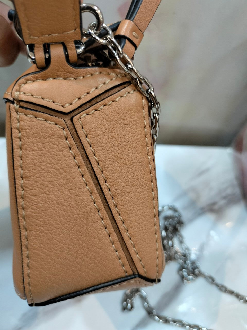 Loewe Puzzle Nano Caramel SHW 2020