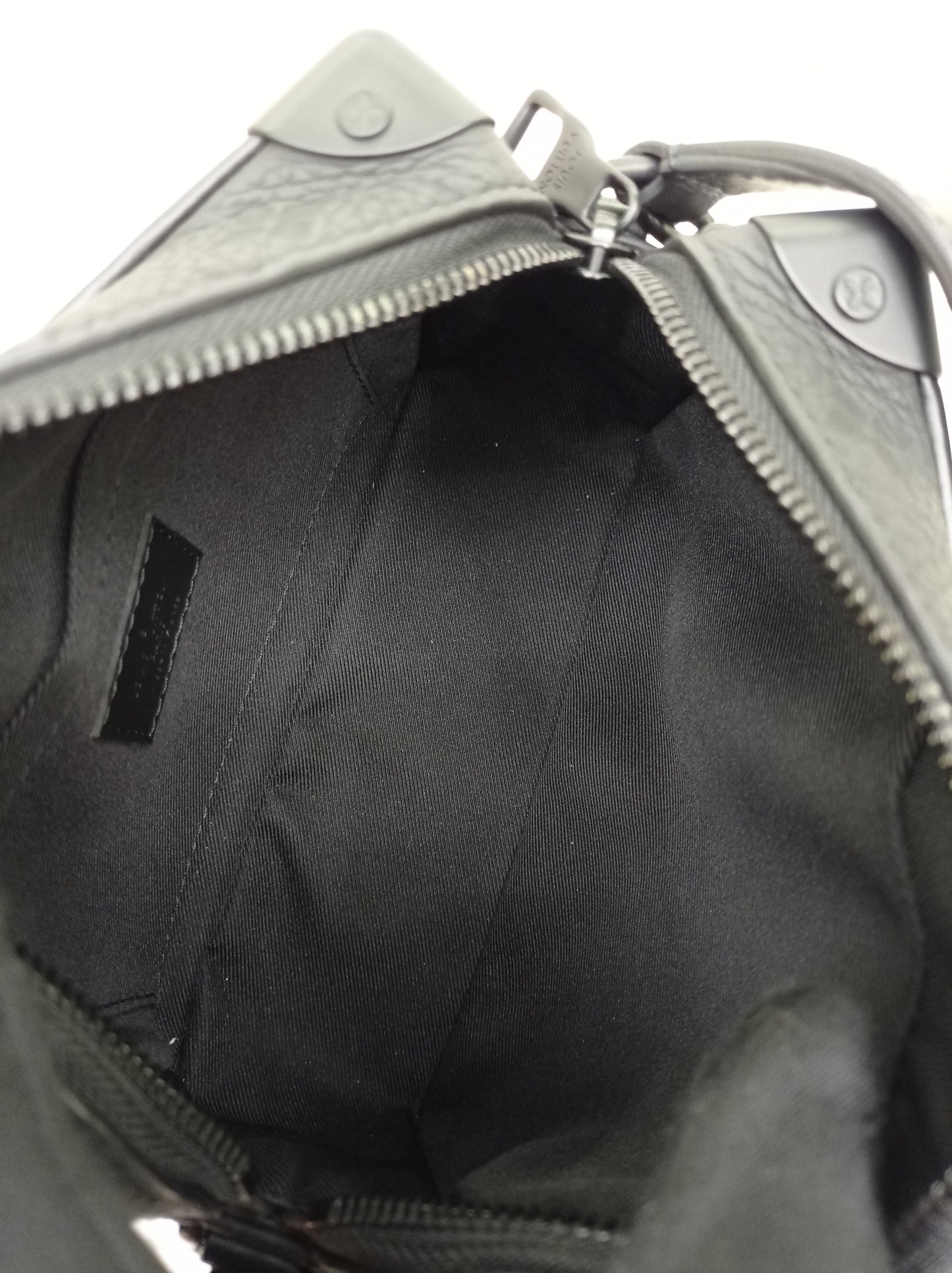 LV Mini Side Trunk Taurillon Monogram Noir 2021 (CHIP)