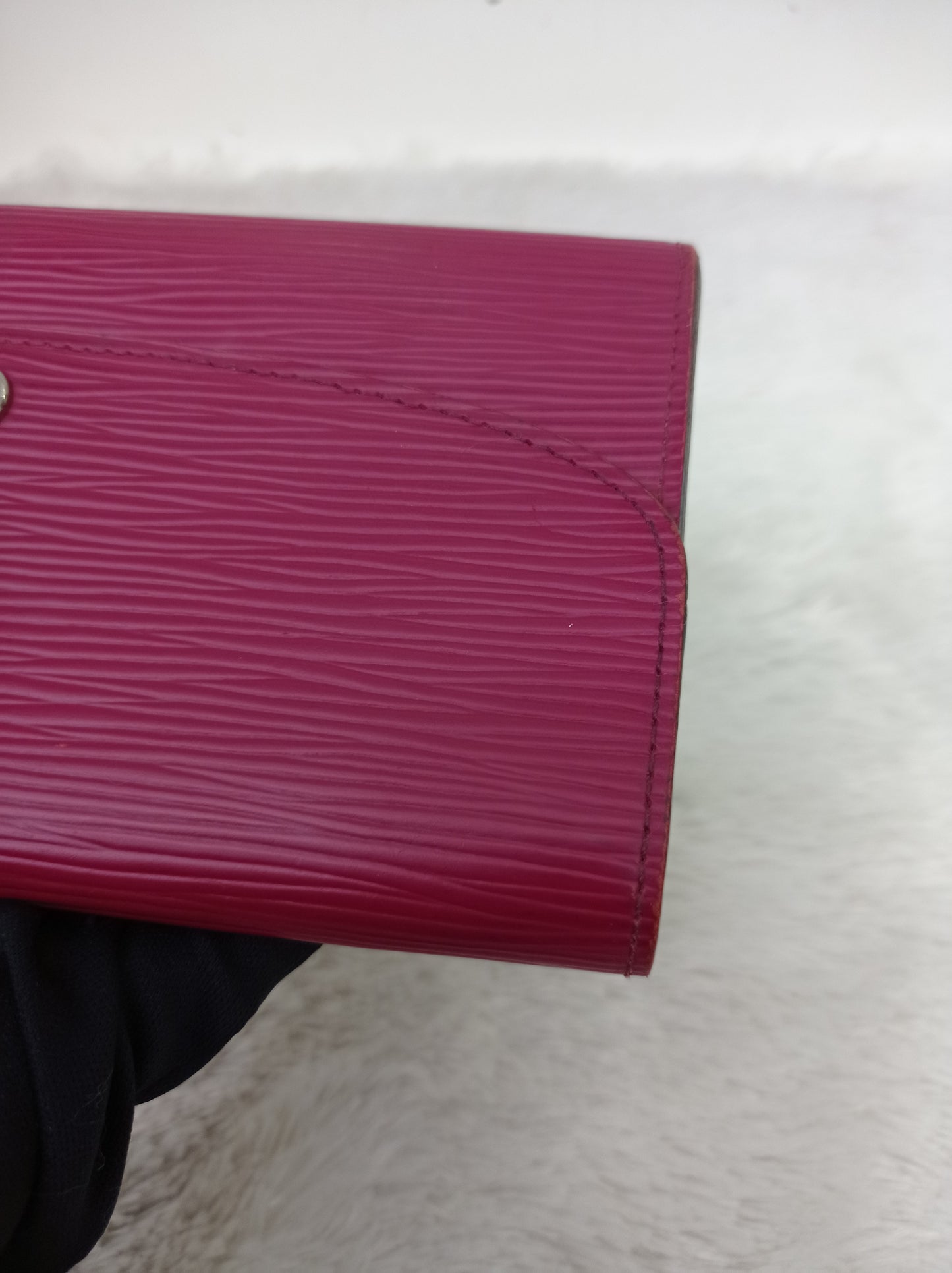 LV Emilie NM Wallet Epi Fuchsia Brown 2017