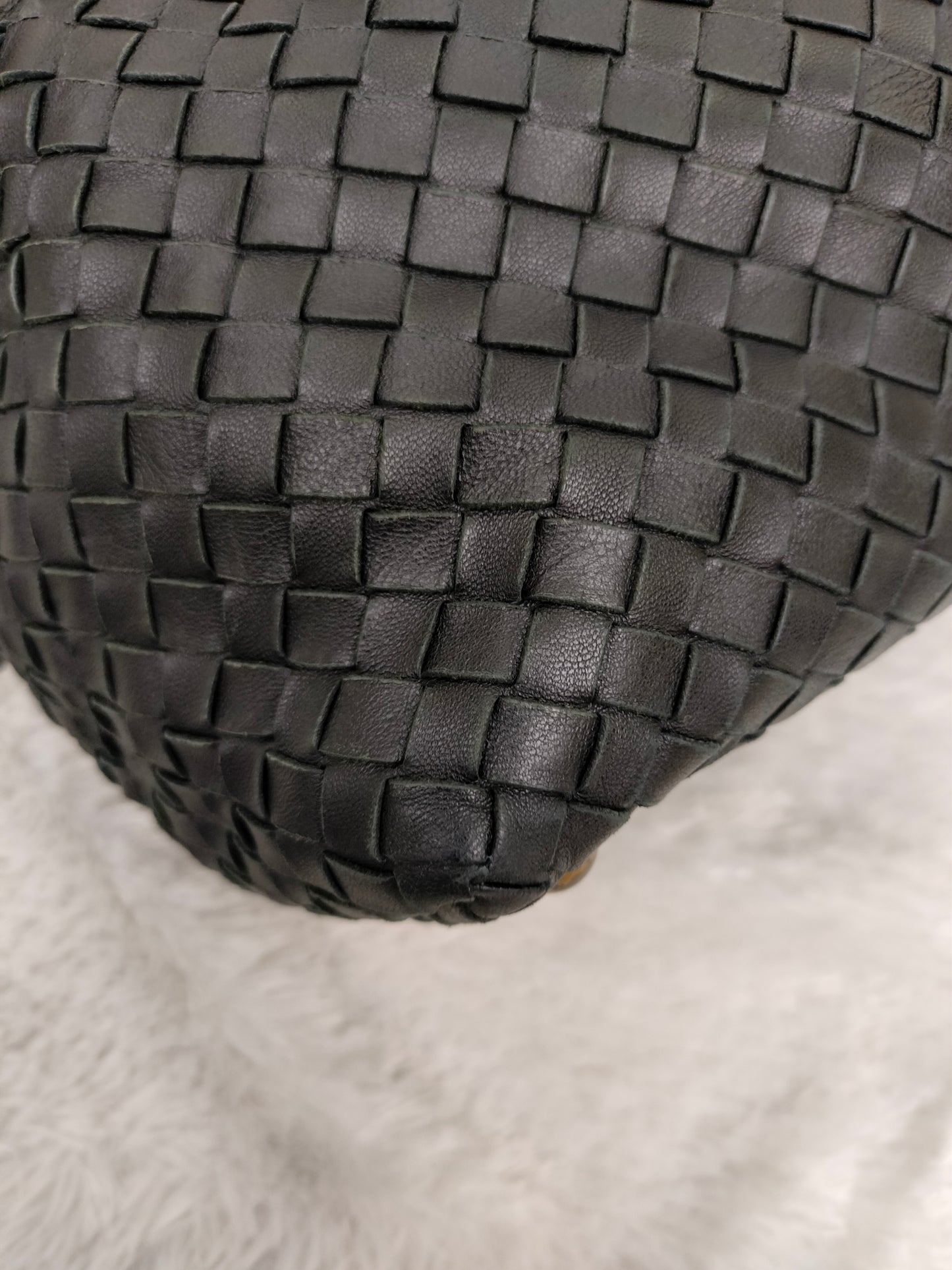 Bottega Veneta Intrecciato Boston Black GHW 2010