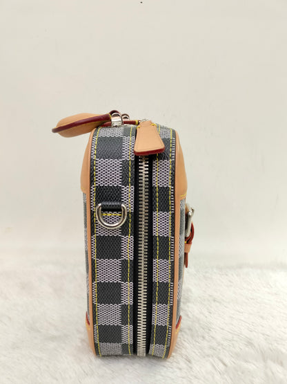 LV Valisette Vertical Damier Colour Noir 2019